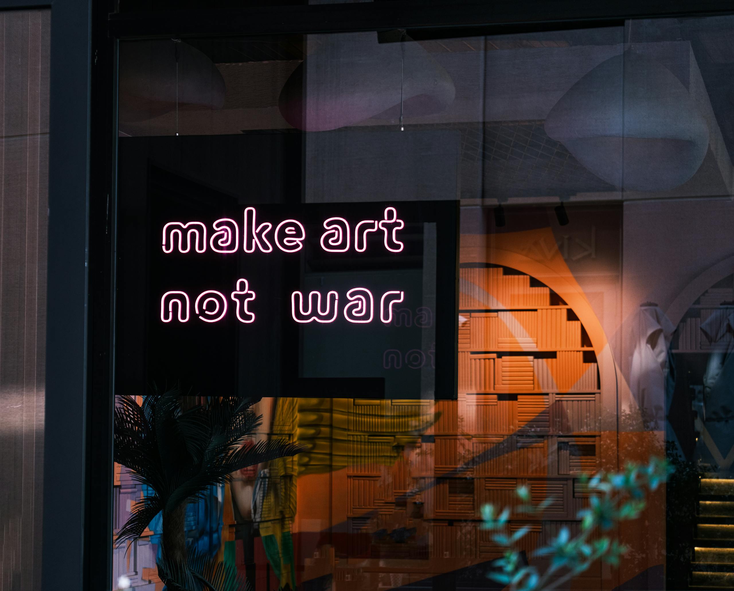 Make Art not war